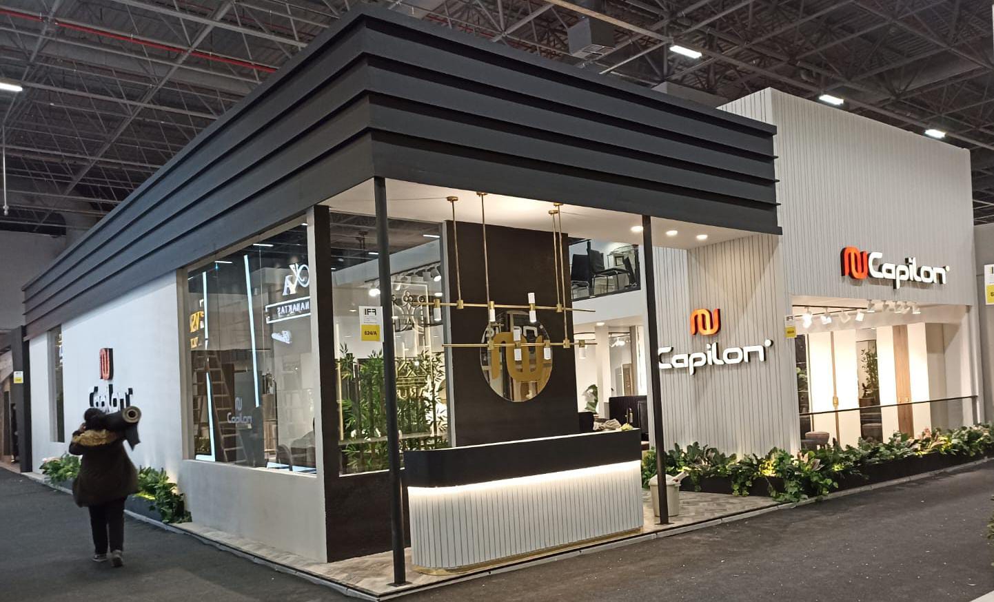 ahsap-fuar-stant-tasarimi-mobilya-fuari-capilon